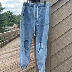 EUC CZ Collection by Cezele Soft Distressed Jogger Lounge Jeans